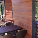 Farmside Hotel *